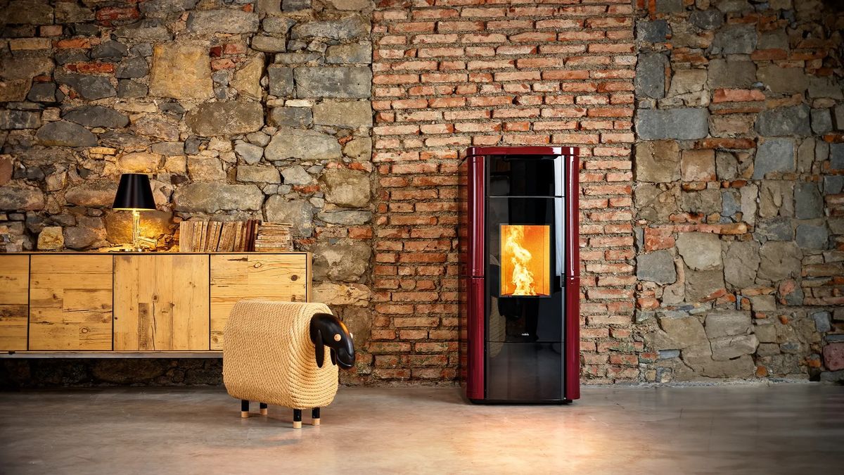 Stufa a pellet guida completa per scegliere il modello giusto nel 2025